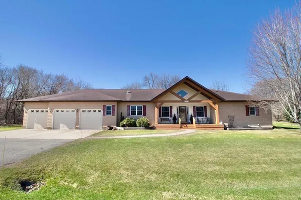 $650,000 | 2302 Ann Street, West Fargo, ND 58078