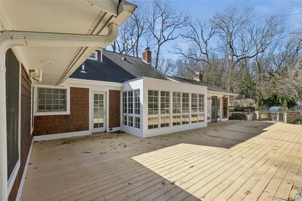 a view of a house with a outdoor space
