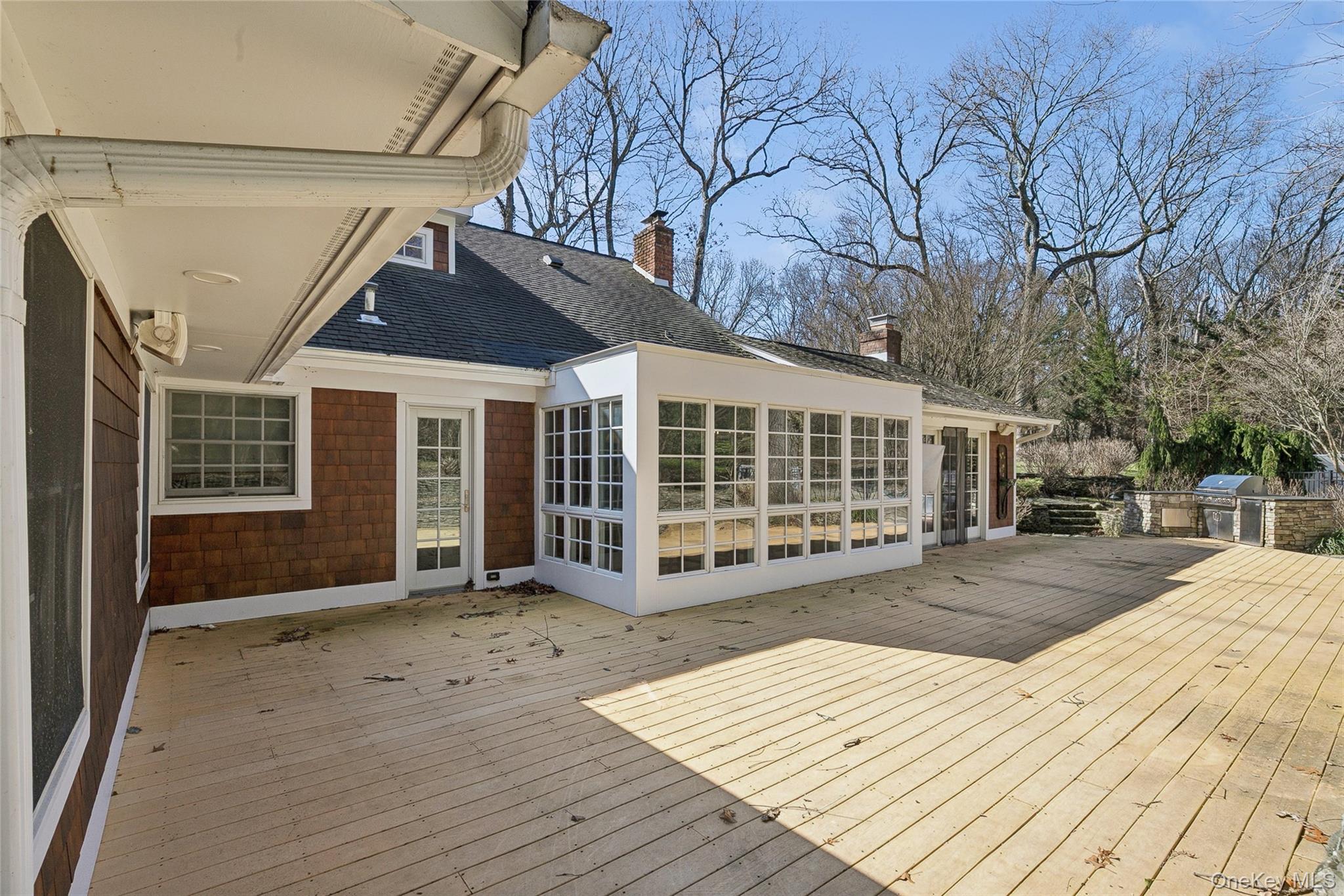 39 Cherry Lane Syosset, NY 11791 - Photo 37 of 44