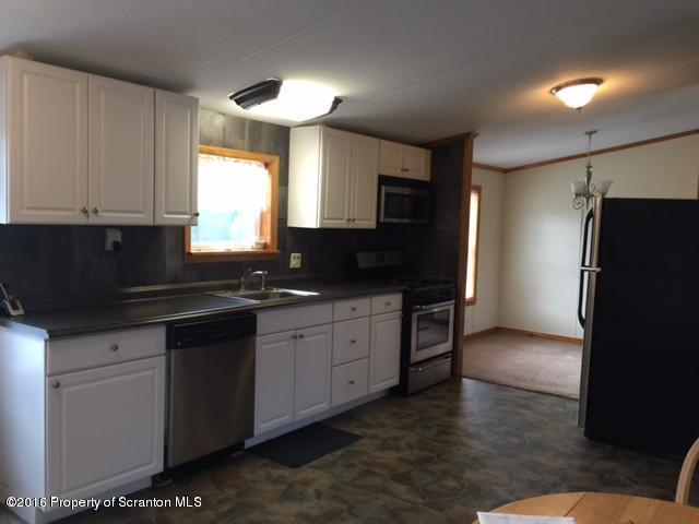 187 Dorantown Road Moscow, PA 18444 - Photo 3 of 14 Gallery Image 3
