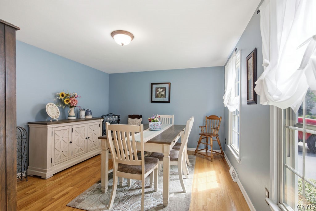 4203 Gopher Circle Clay, NY 13090 - Photo 9 of 47