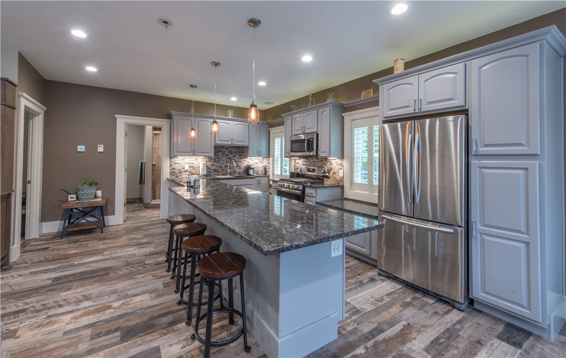 42 Pojac Point Road North Kingstown, RI 02852 - Photo 27 of 40 Guest House Kitchen
