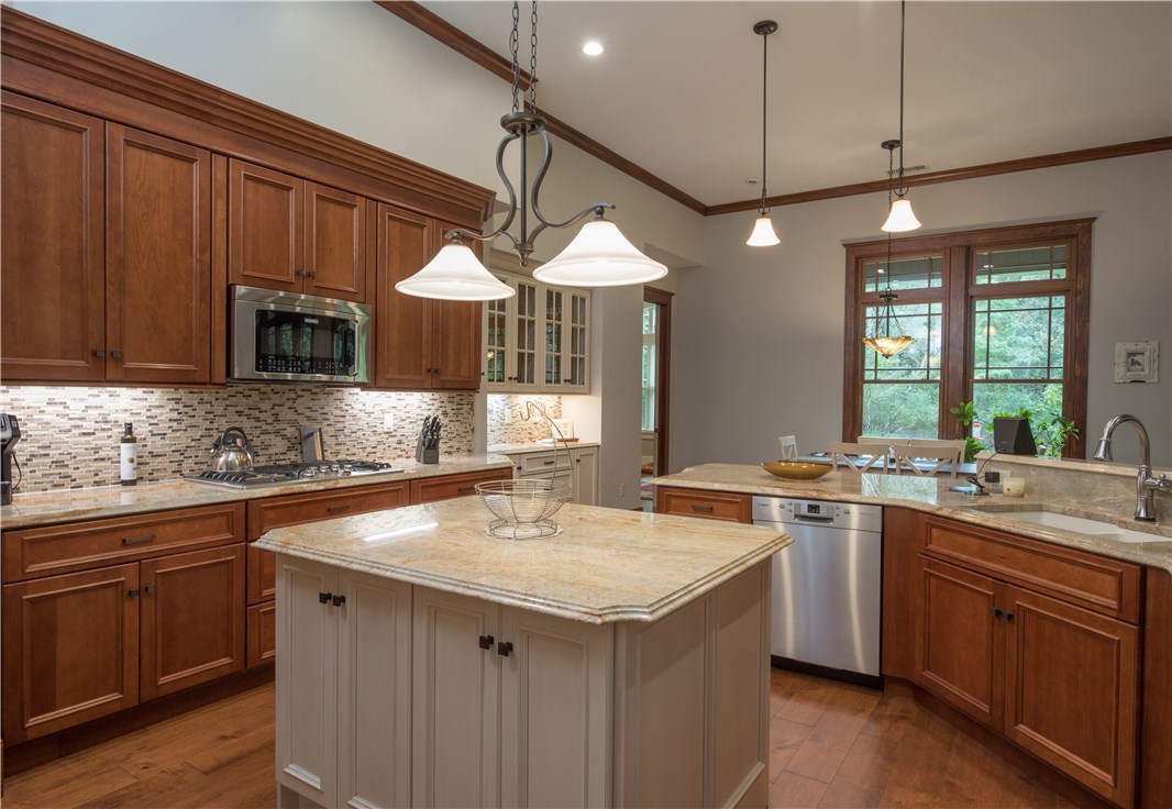 42 Pojac Point Road North Kingstown, RI 02852 - Photo 6 of 40 Kitchen