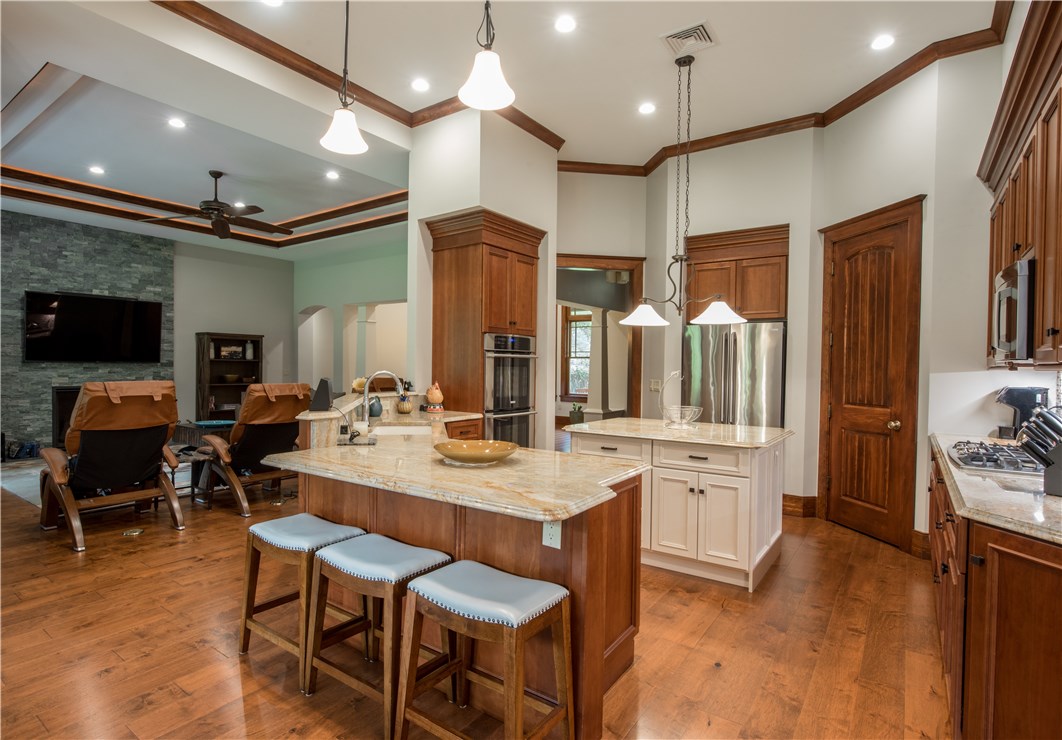 42 Pojac Point Road North Kingstown, RI 02852 - Photo 8 of 40 Kitchen and Great Room
