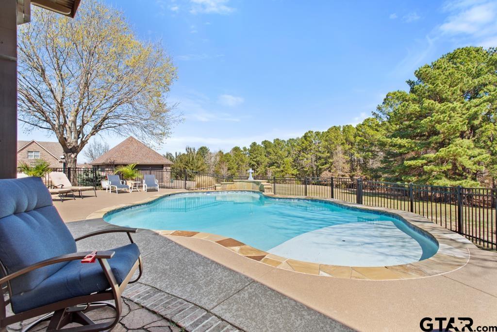 21883 Syrah Tyler, TX 75703 - Photo 4 of 46