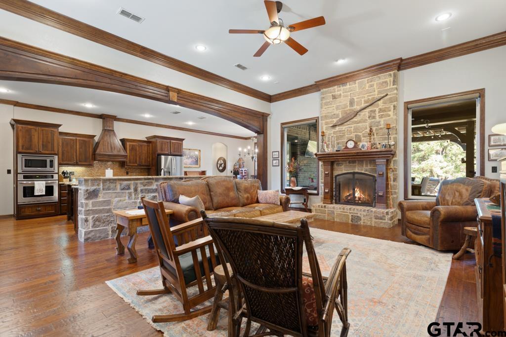 21883 Syrah Tyler, TX 75703 - Photo 9 of 46