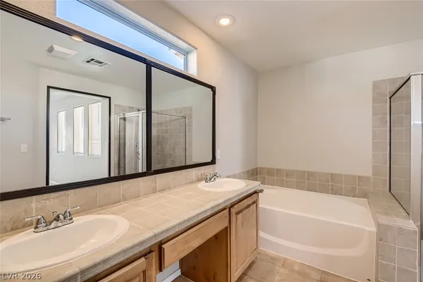 $2,490 | 8348 West Wildwood Glen Drive, Las Vegas, NV 89131