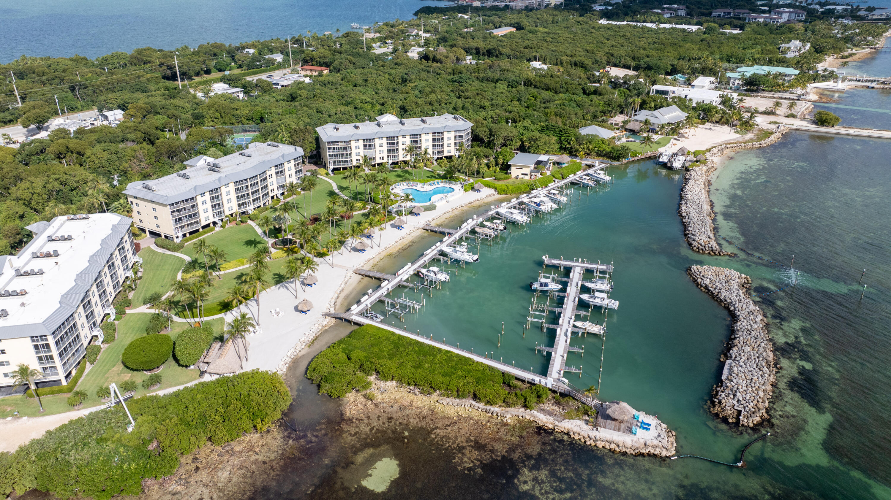 87851 Old Highway, Unit P22 Islamorada, FL 33036 - Photo 30 of 32 Ocean Harbour Marina
