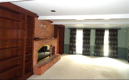 348 Firth Road Inverness, IL 60067 - Photo 6 of 16 a view of a hallway with a large window