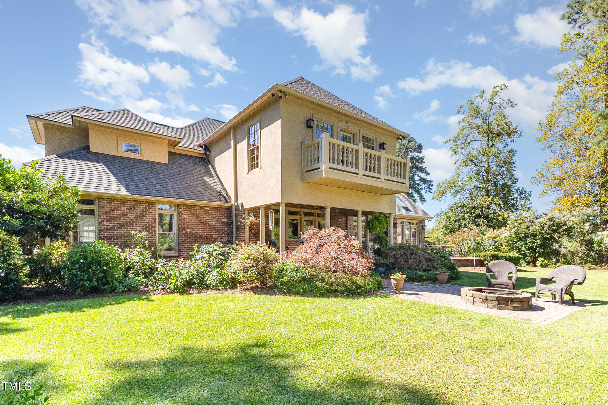 1160 Country Club Road Smithfield, NC 27577 - Photo 73 of 95 078_kv0a1153-edit_679