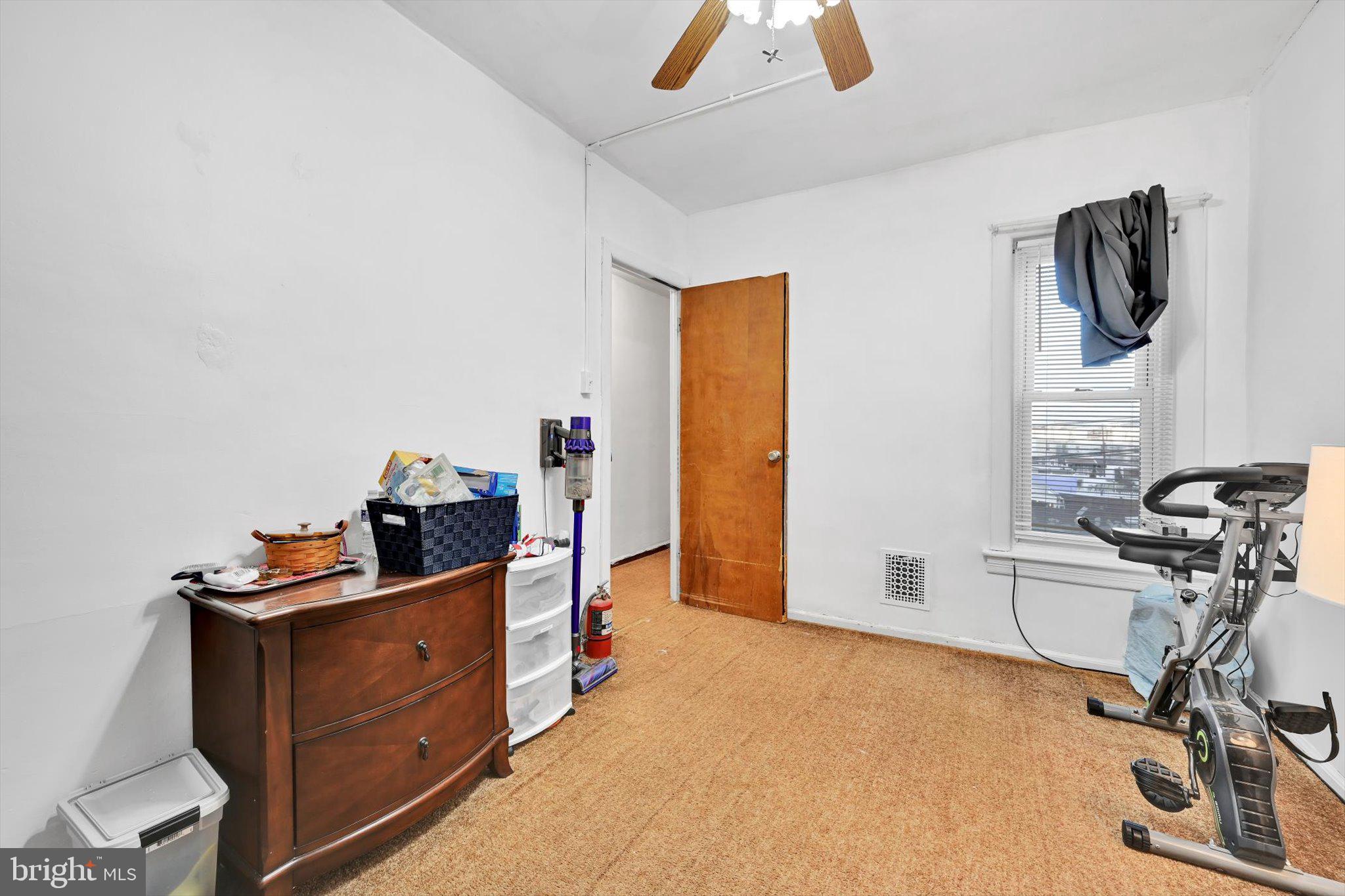 541 Perry Street Reading, PA 19601 - Photo 14 of 26