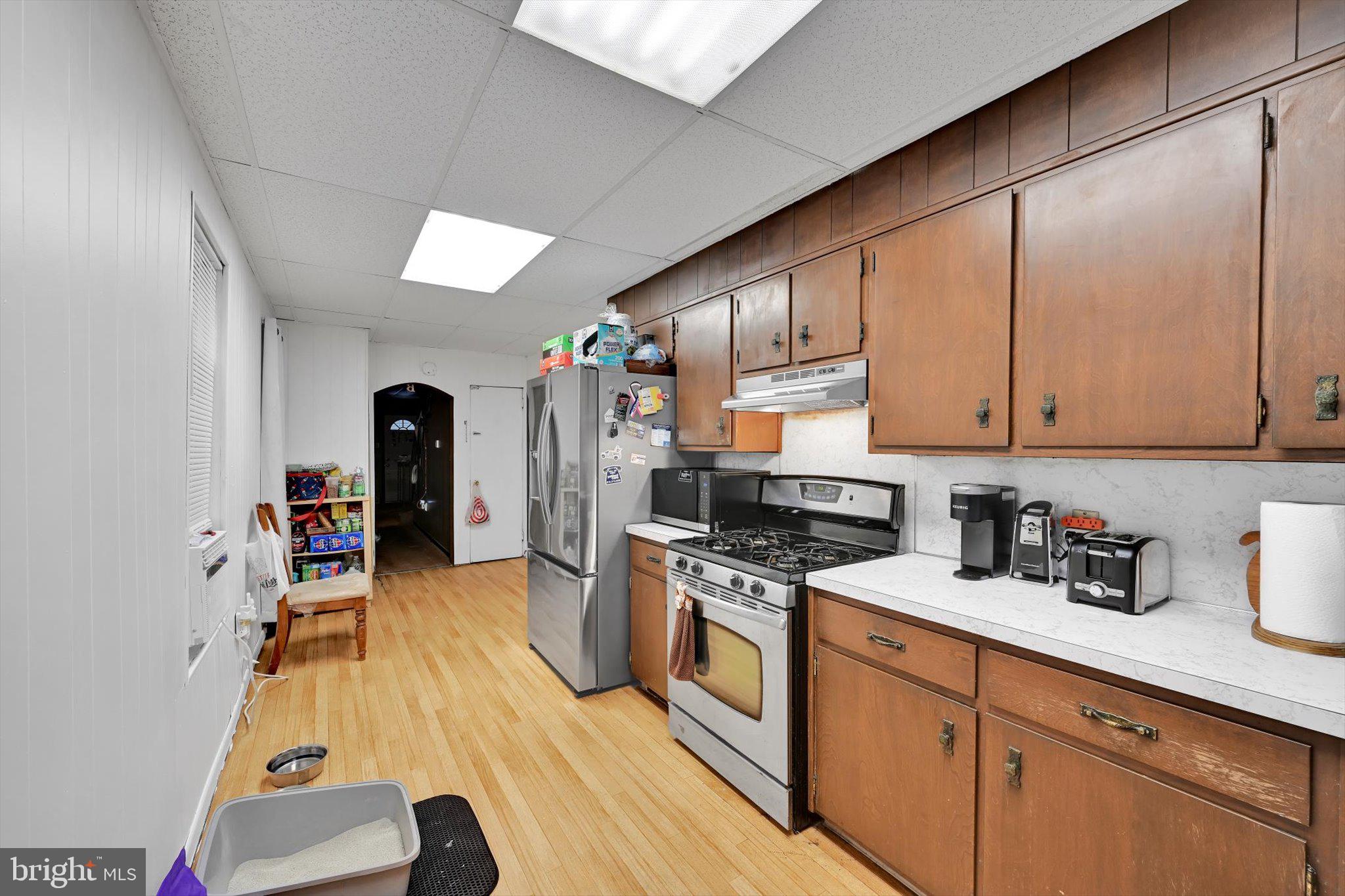 541 Perry Street Reading, PA 19601 - Photo 8 of 26