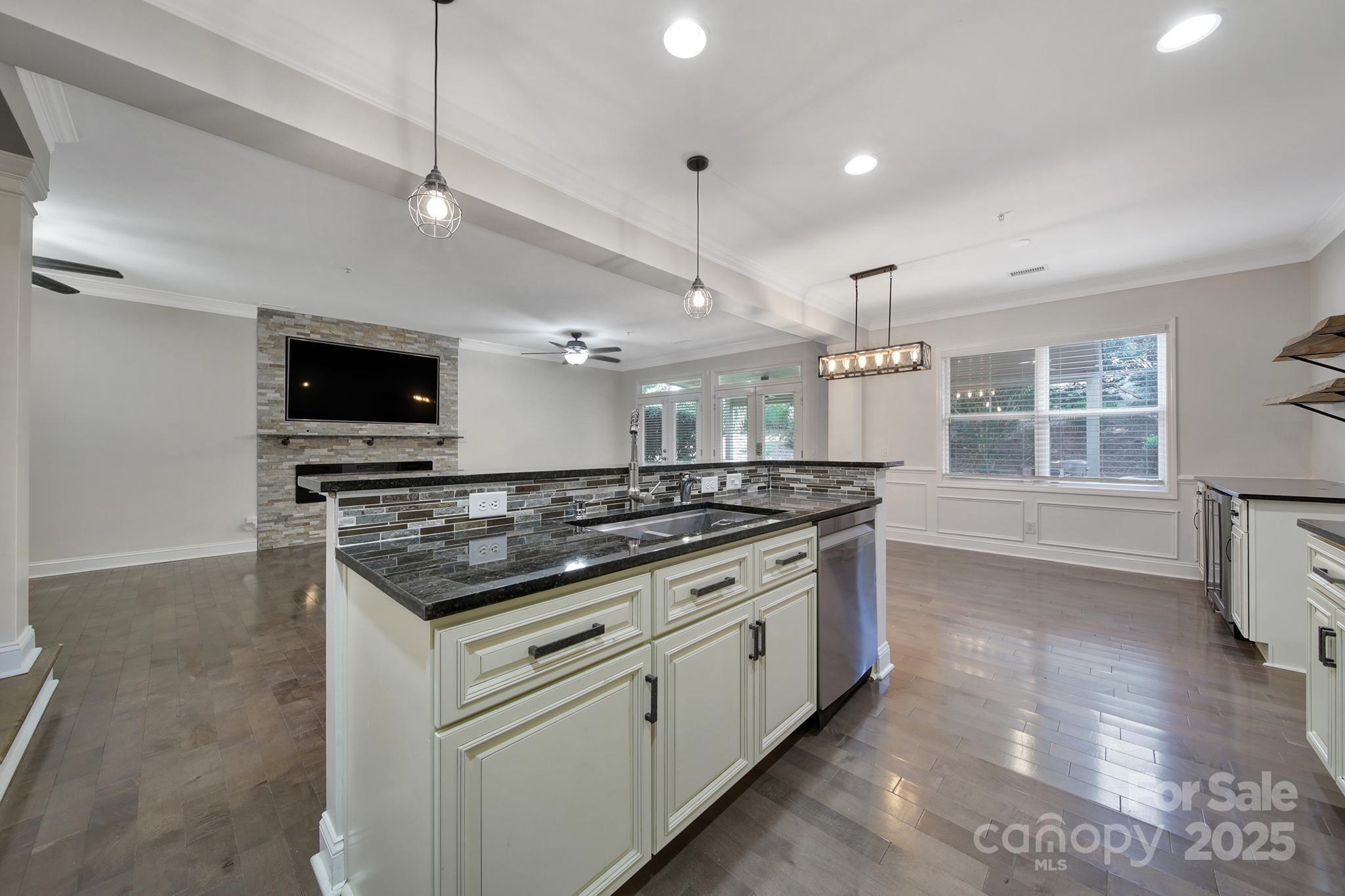 329 Wave Crest Drive Tega Cay, SC 29708 - Photo 12 of 47