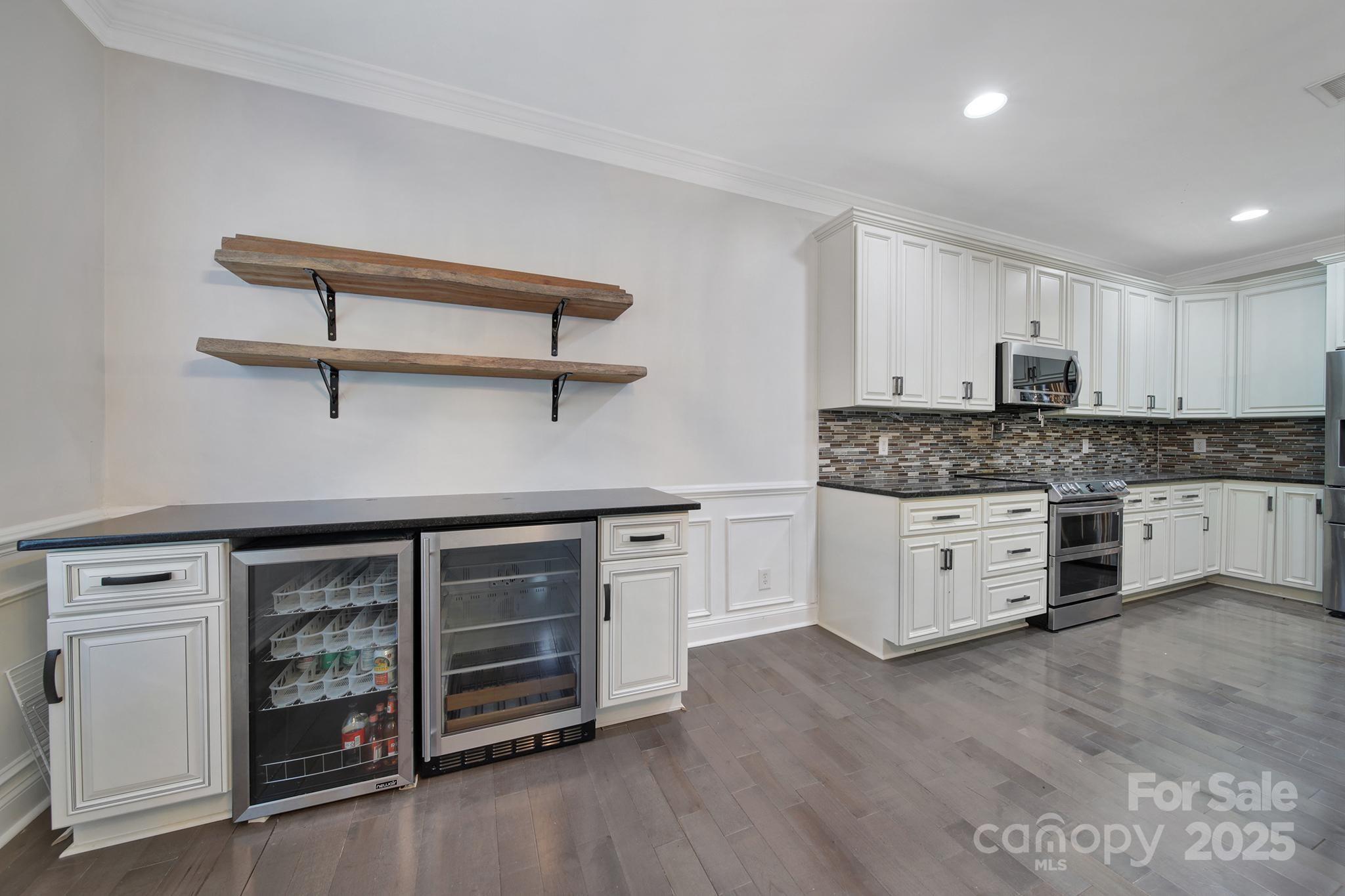329 Wave Crest Drive Tega Cay, SC 29708 - Photo 14 of 47