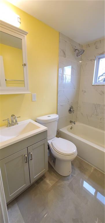 5206 Blossom Road Pittsburgh, PA 15236 - Photo 8 of 19 Gallery Image 8