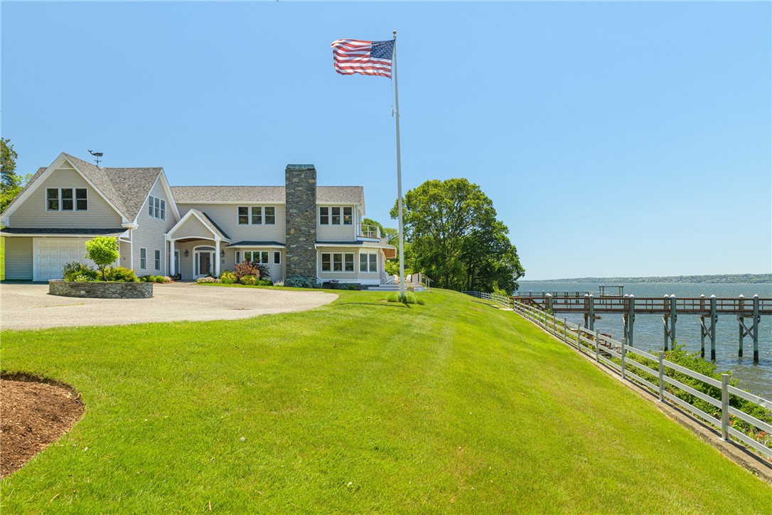 149 Nanaquaket Road Tiverton, RI 02878 - Photo 15 of 45
