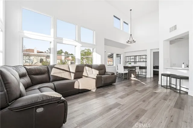 $700,000 | 4 Paseo Estrellas, Rancho Santa Margarita, CA 92688