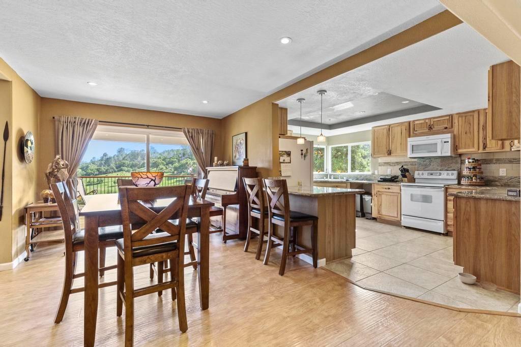 11147 Township Road Browns Valley, CA 95918 - Photo 12 of 63