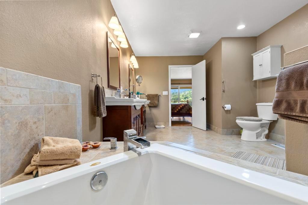 11147 Township Road Browns Valley, CA 95918 - Photo 27 of 63