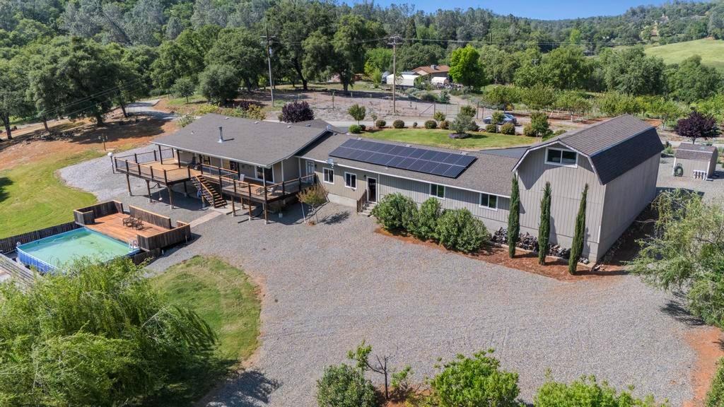 11147 Township Road Browns Valley, CA 95918 - Photo 3 of 63