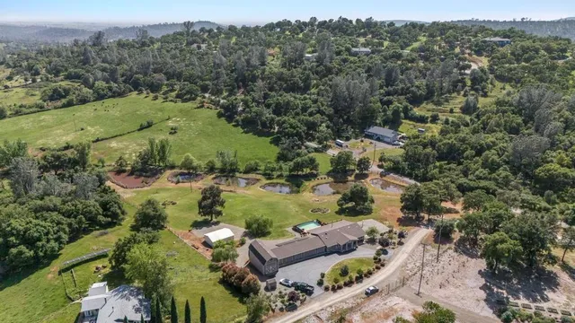 $699,900 | 11147 Township Road, Browns Valley, CA 95918