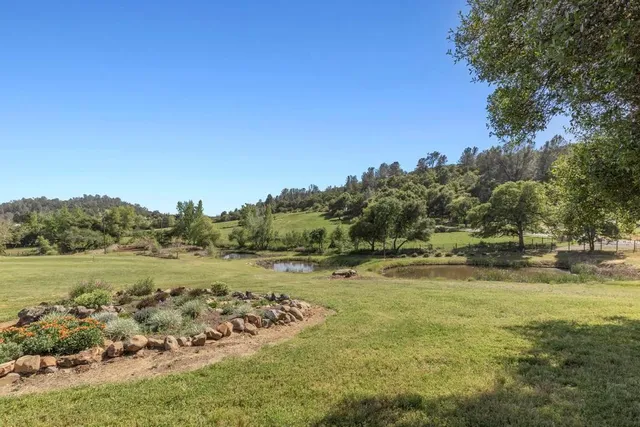 $699,900 | 11147 Township Road, Browns Valley, CA 95918