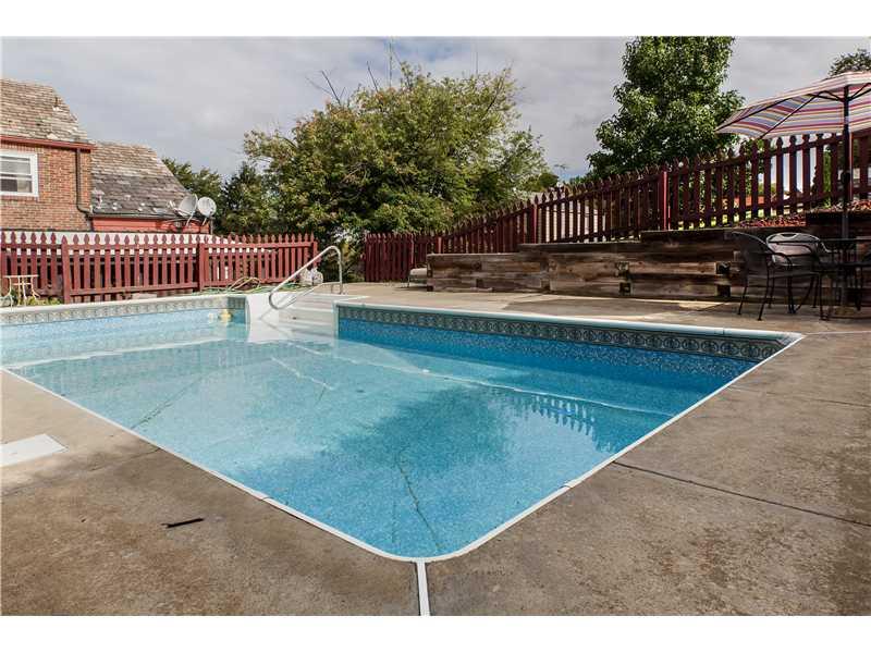 30 Leon Road Green Tree, PA 15220 - Photo 21 of 21 Swimming Pool/Hot Tub/Sauna.