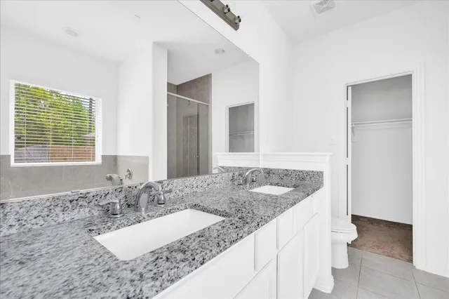 $2,850 | 12102 City Trek Lane, Houston, TX 77047