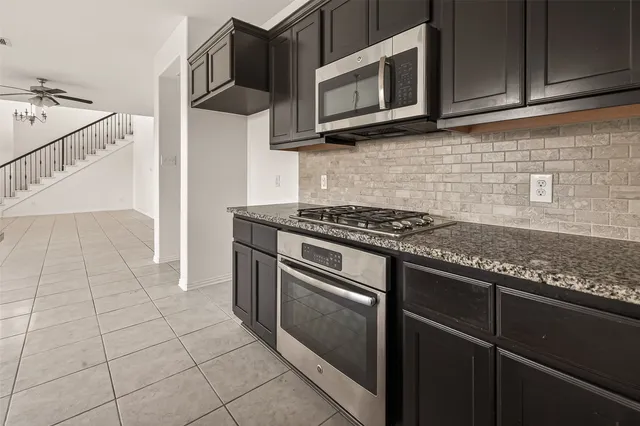 $2,850 | 12102 City Trek Lane, Houston, TX 77047