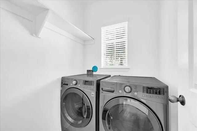 $2,850 | 12102 City Trek Lane, Houston, TX 77047