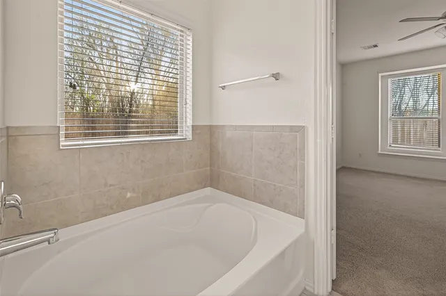 $2,850 | 12102 City Trek Lane, Houston, TX 77047