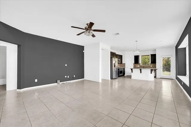 $2,850 | 12102 City Trek Lane, Houston, TX 77047