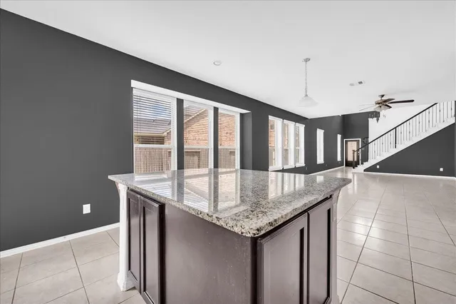 $2,850 | 12102 City Trek Lane, Houston, TX 77047