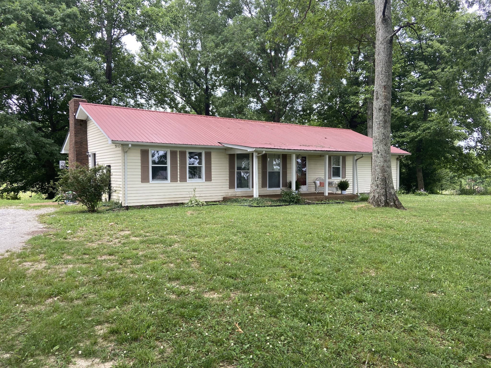 39 Griffin Road Lawrenceburg, TN 38464 - Photo 1 of 13 Gallery Image 1