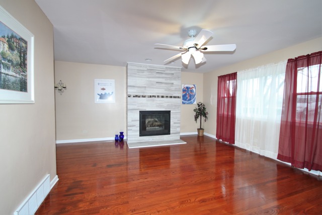 37390 North Delany Road Gurnee, IL 60031 - Photo 4 of 25