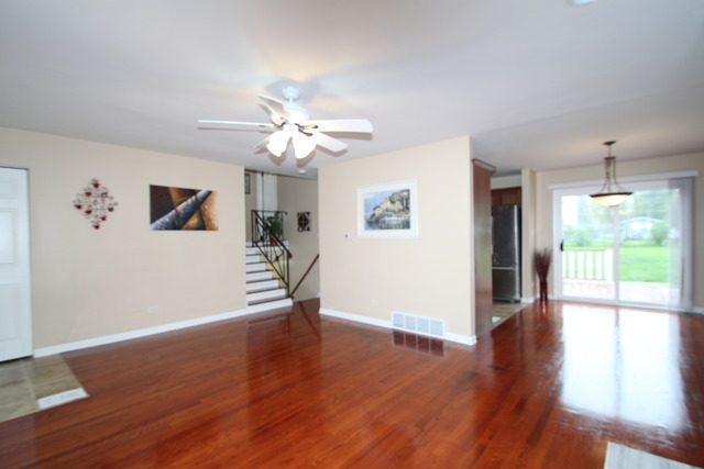 37390 North Delany Road Gurnee, IL 60031 - Photo 6 of 25