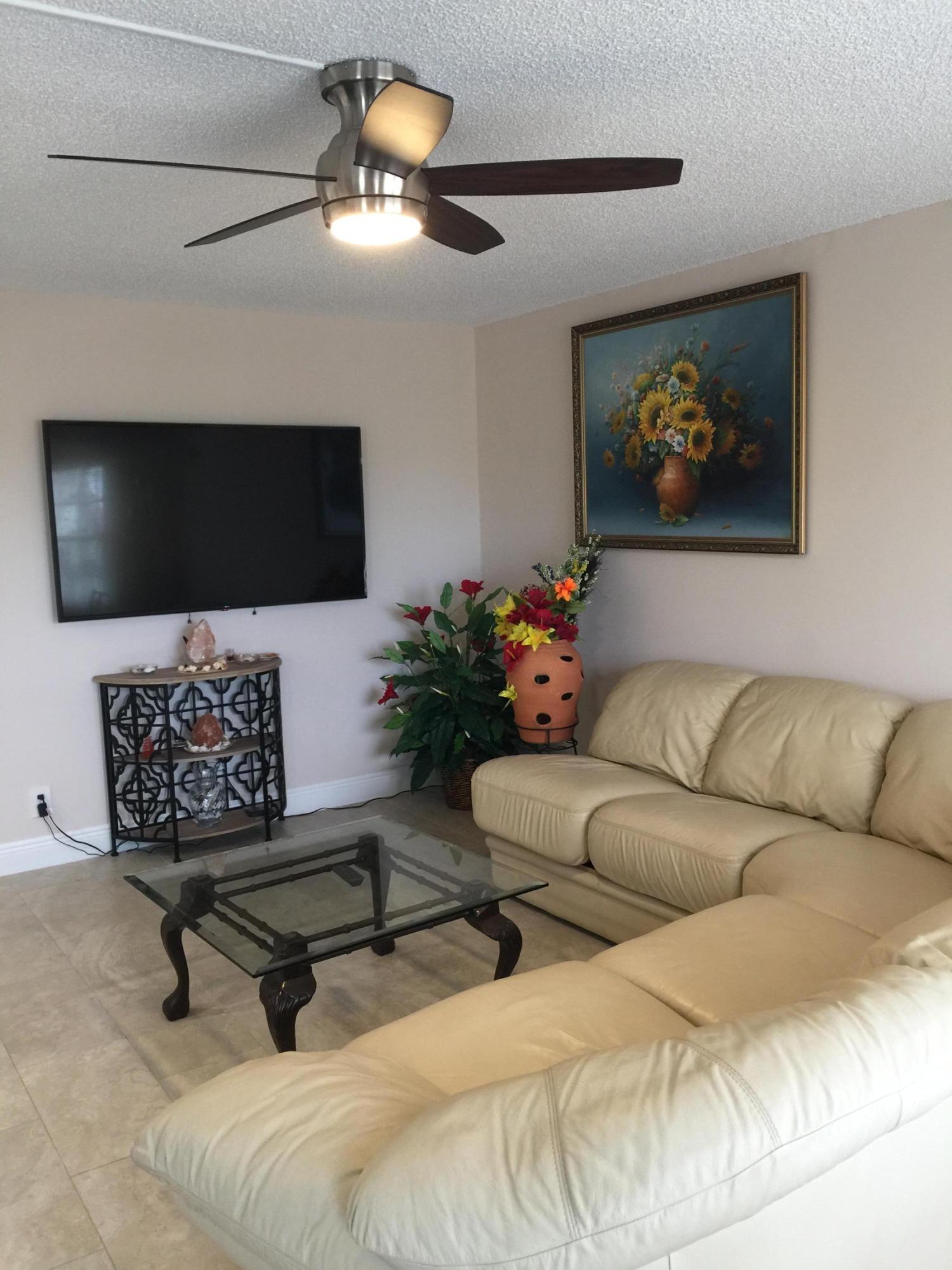 16 Fanshaw A Boca Raton, FL 33434 - Photo 11 of 17 IMG_0932