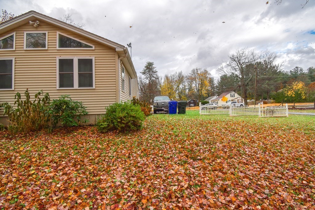 15 Ruthven Street Springfield, MA 01128 - Photo 31 of 34