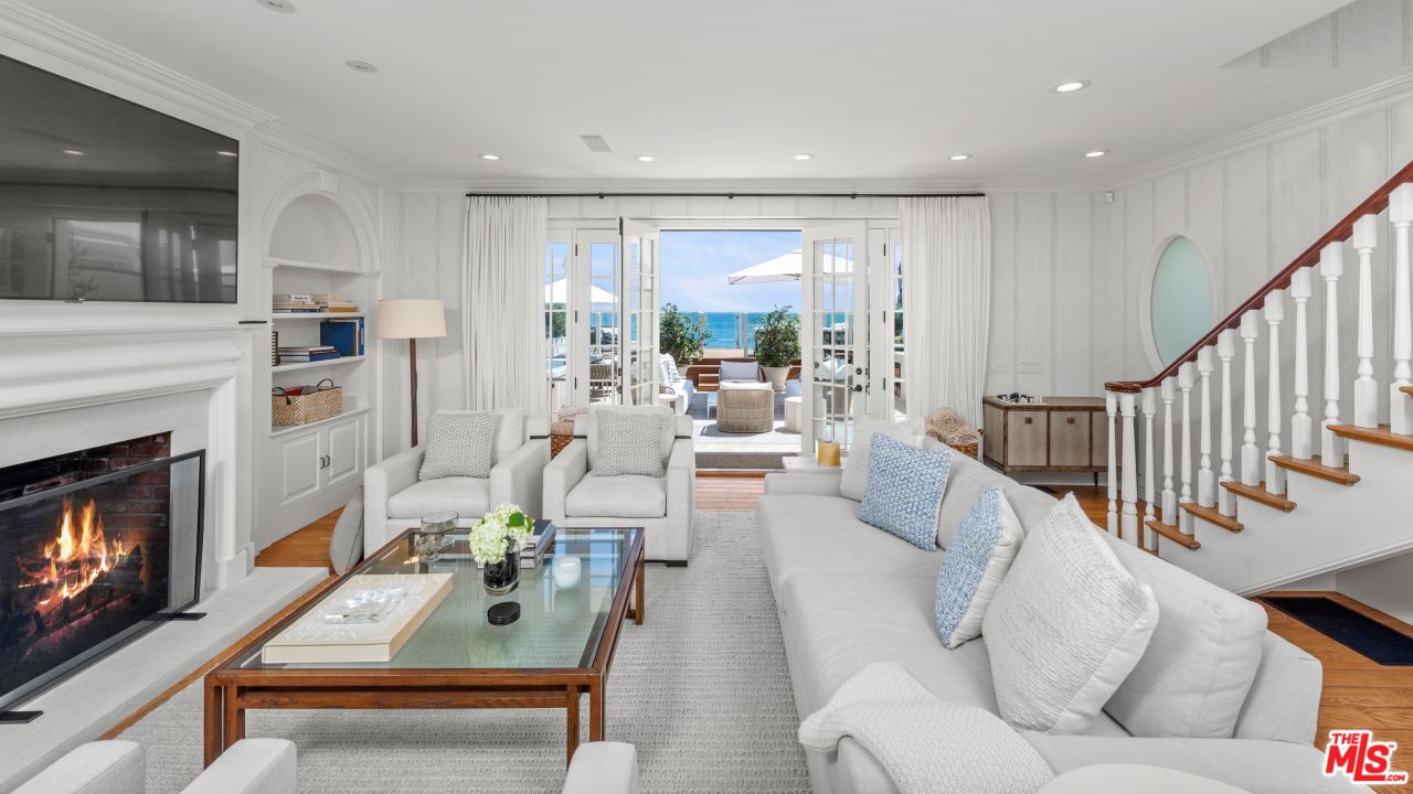 23450 Malibu Colony Road Malibu, CA 90265 - Photo 4 of 15