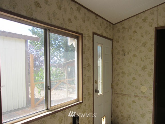 3716 Searles Road Malaga, WA 98828 - Photo 8 of 21 Gallery Image 8