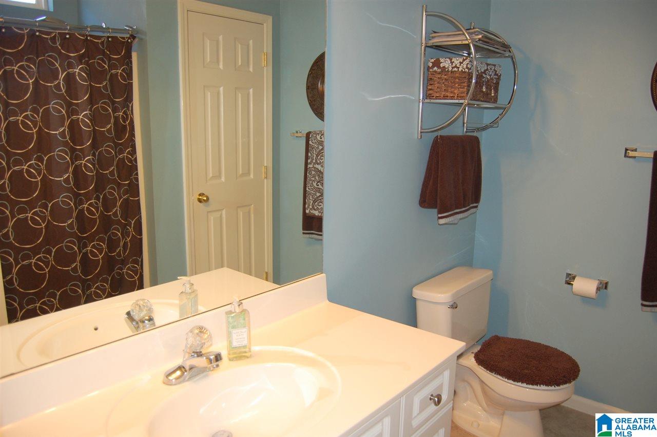 1884 Kent Circle Leeds, AL 35094 - Photo 28 of 45