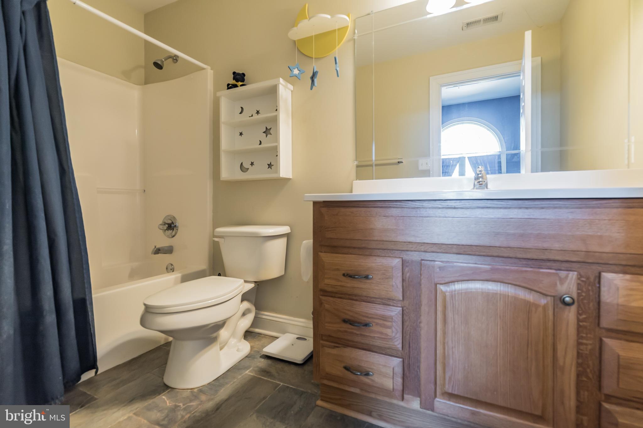 5904 Bonnie June Road Tracys Landing, MD 20779 - Photo 21 of 42 Full Bath in Bedroom