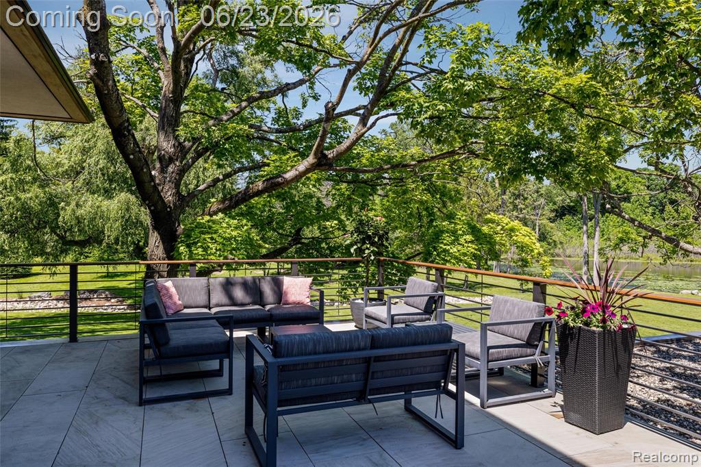 2700 Squirrel Road Bloomfield Hills, MI 48304 - Photo 36 of 83