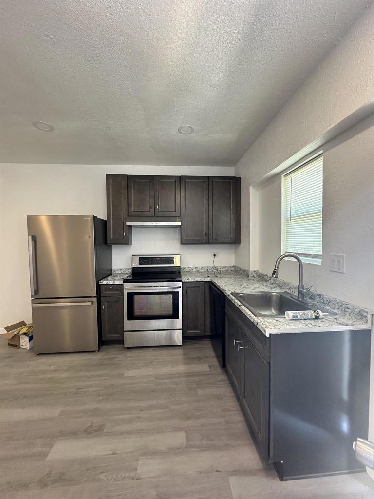 12063 Gay Rio Way, Unit A Lakeside, CA 92040 - Photo 2 of 7 Gallery Image 2