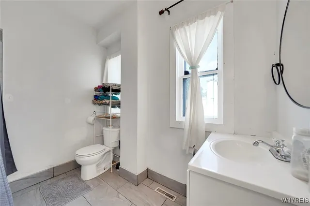 $269,900 | 66-68 Arthur Street, Buffalo, NY 14207