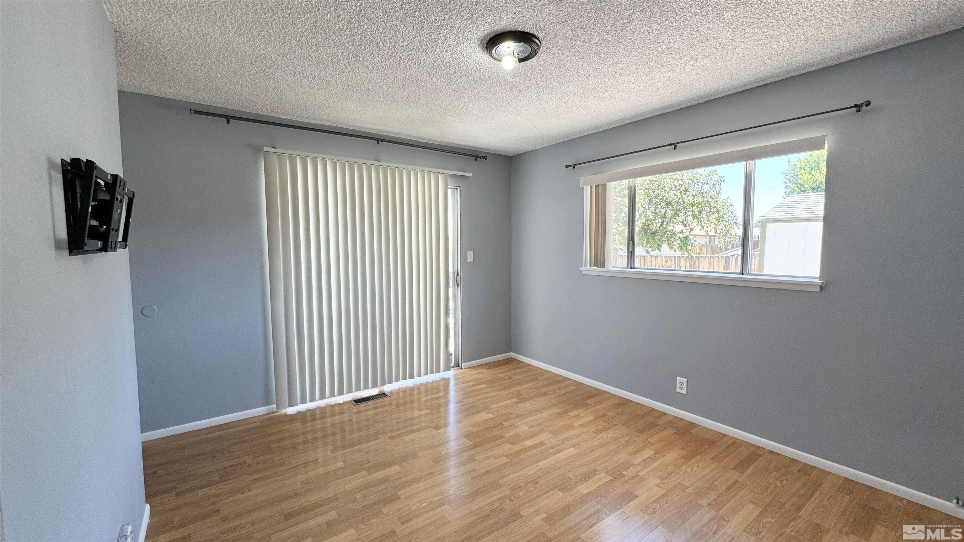 3320 Downey Avenue Reno, NV 89503 - Photo 11 of 20 a view of an empty room with a window