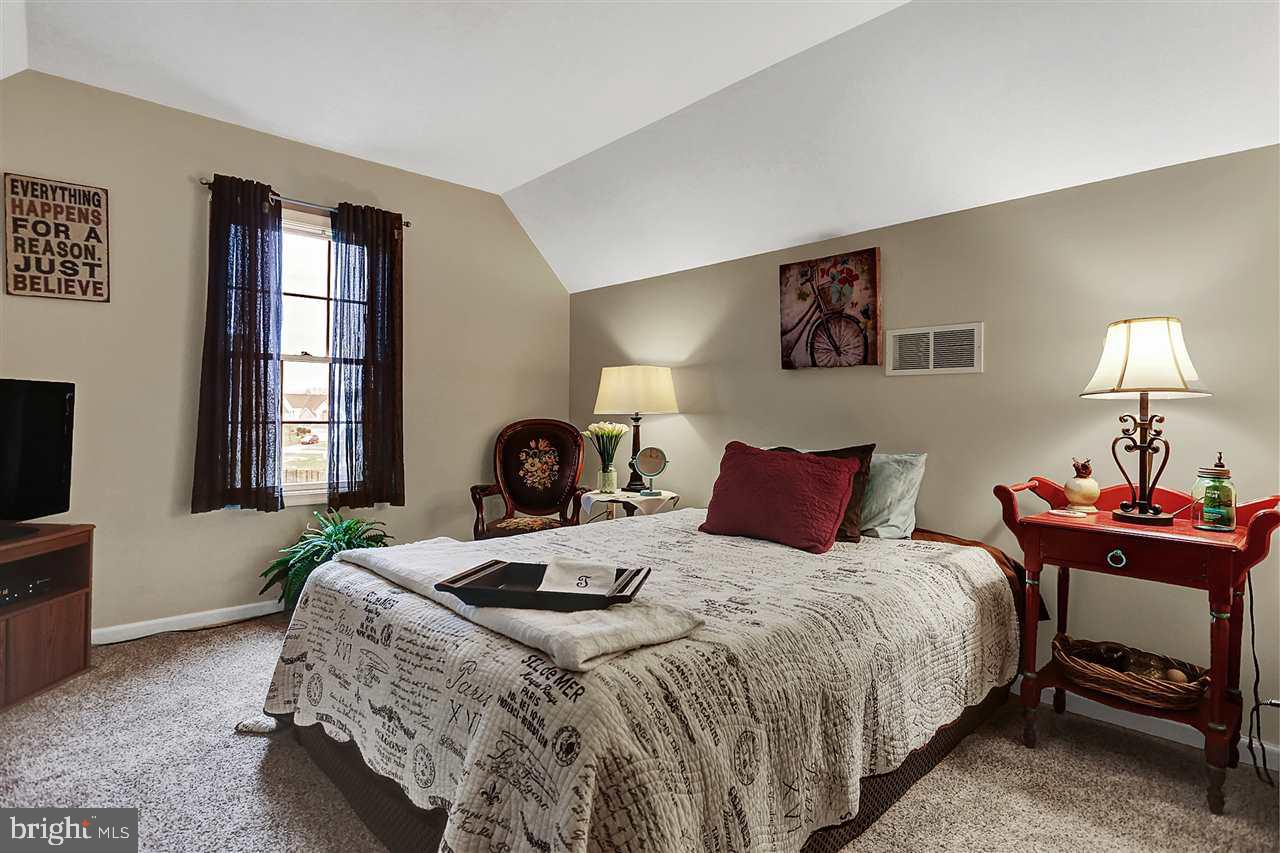 1611 Churchill Road Harrisburg, PA 17111 - Photo 13 of 25 Gallery Image 13