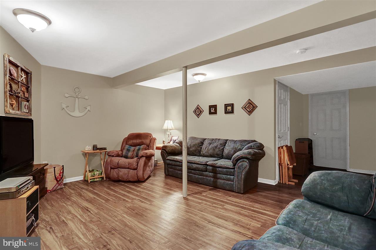 1611 Churchill Road Harrisburg, PA 17111 - Photo 20 of 25 Gallery Image 20