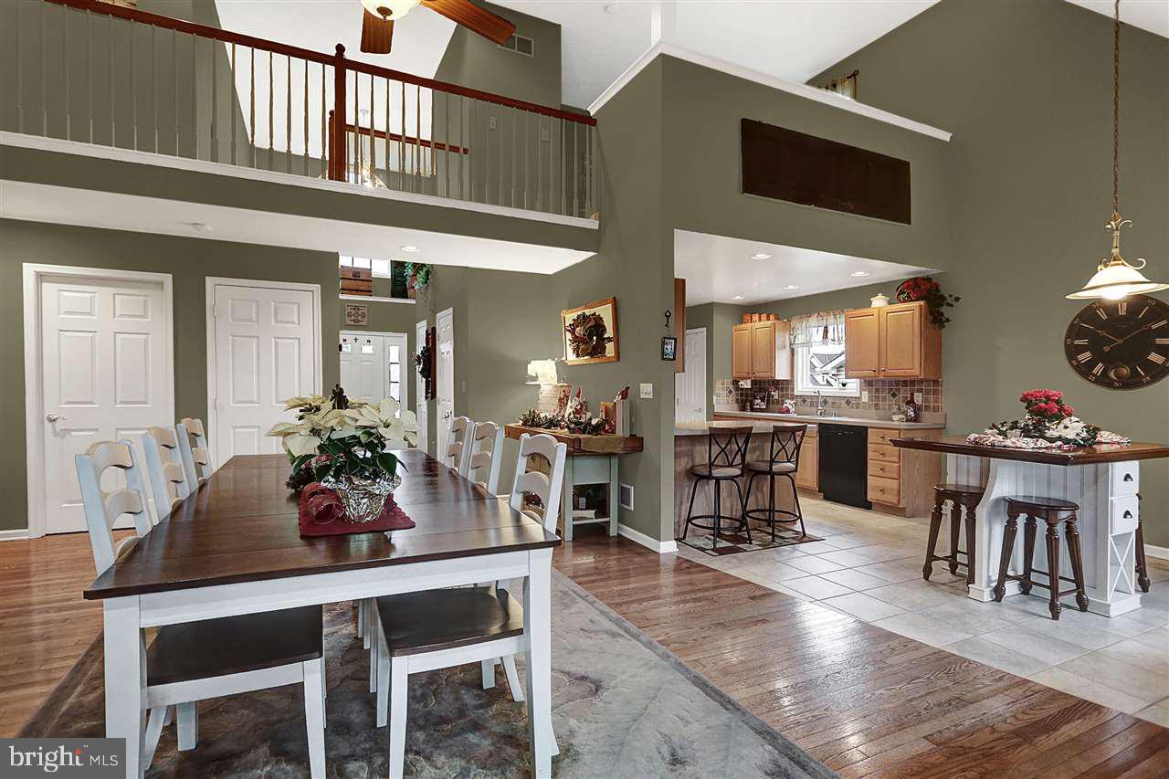 1611 Churchill Road Harrisburg, PA 17111 - Photo 5 of 25 Gallery Image 5