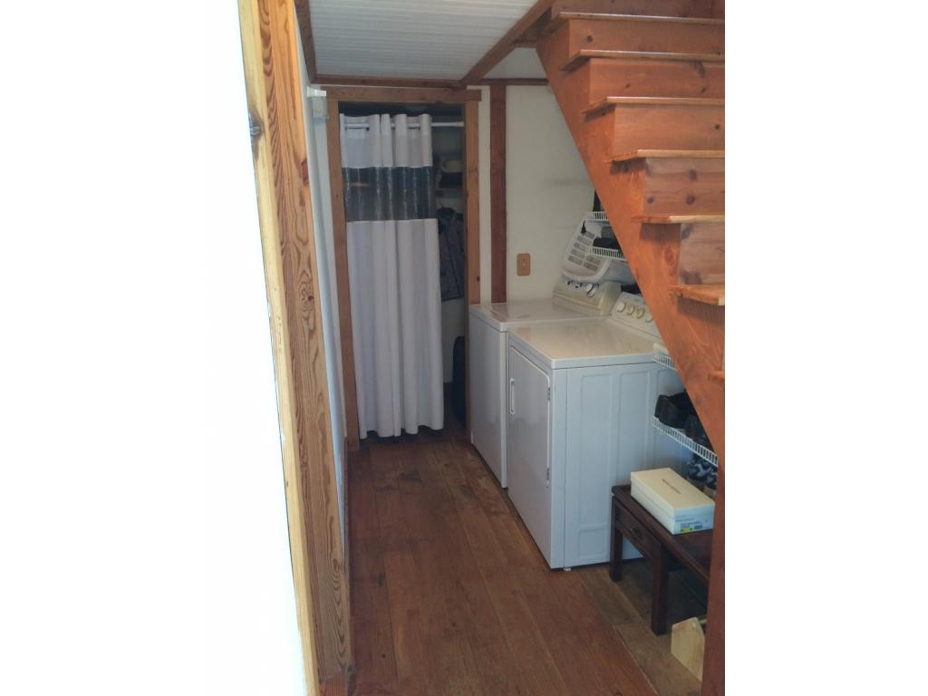 529 Wykle Road Greeneville, TN 37743 - Photo 20 of 29 Laundry tucked away